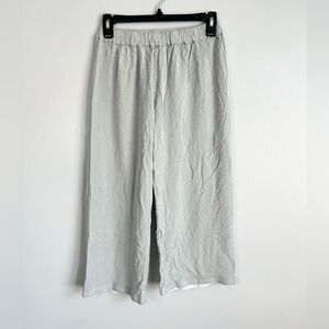 Sleeper Size M • Gray Capri Sleepwear Pajama Lounge Pants.
